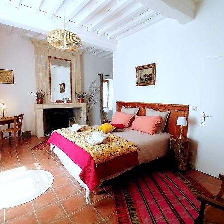 Domaine De Gaia, Piscine, Petanque, Ping Pong, Proche Saint-Emilion Bed & Breakfast Guillac  Екстериор снимка