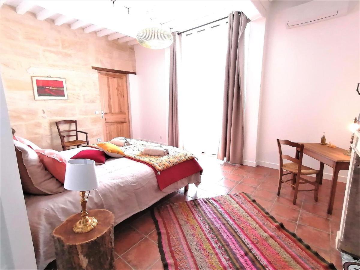 Domaine De Gaia, Piscine, Petanque, Ping Pong, Proche Saint-Emilion Bed & Breakfast Guillac  Екстериор снимка